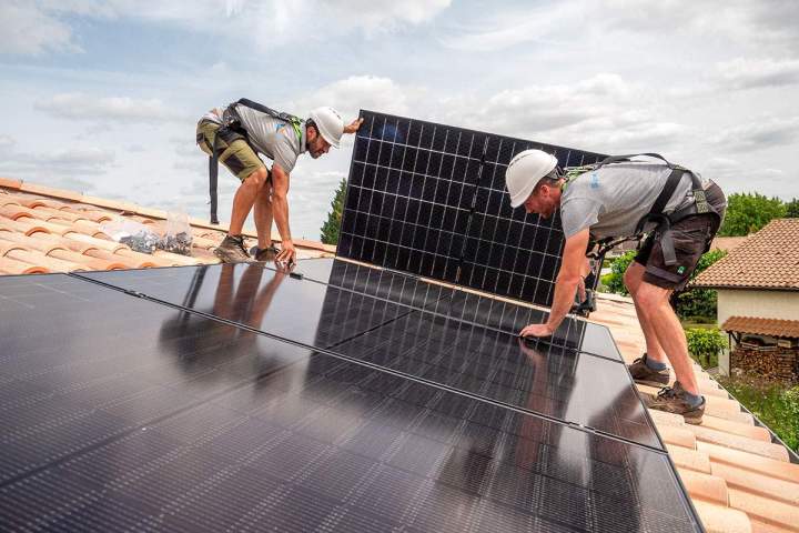 Pose de panneaux photovoltaïques Mérignac
